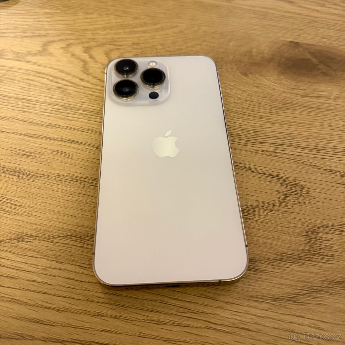 iPhone 13 Pro 256GB zlatý, pěkný stav, 12 měsíců záruka