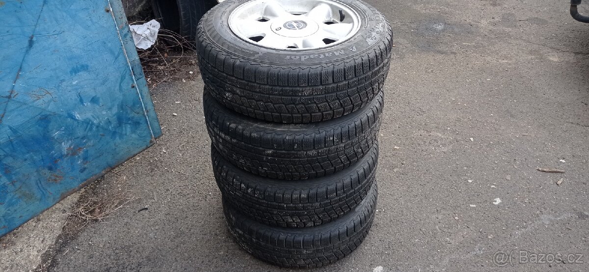 Zimní ALU kola Opel 5x110 R15, pneu staré , vzorek 7 mm