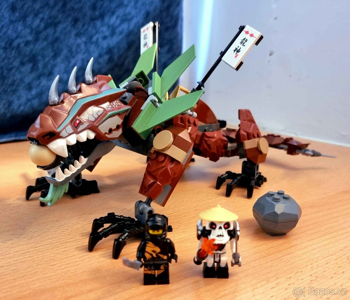 Prodám LEGO Ninjago 2509 - Drak země