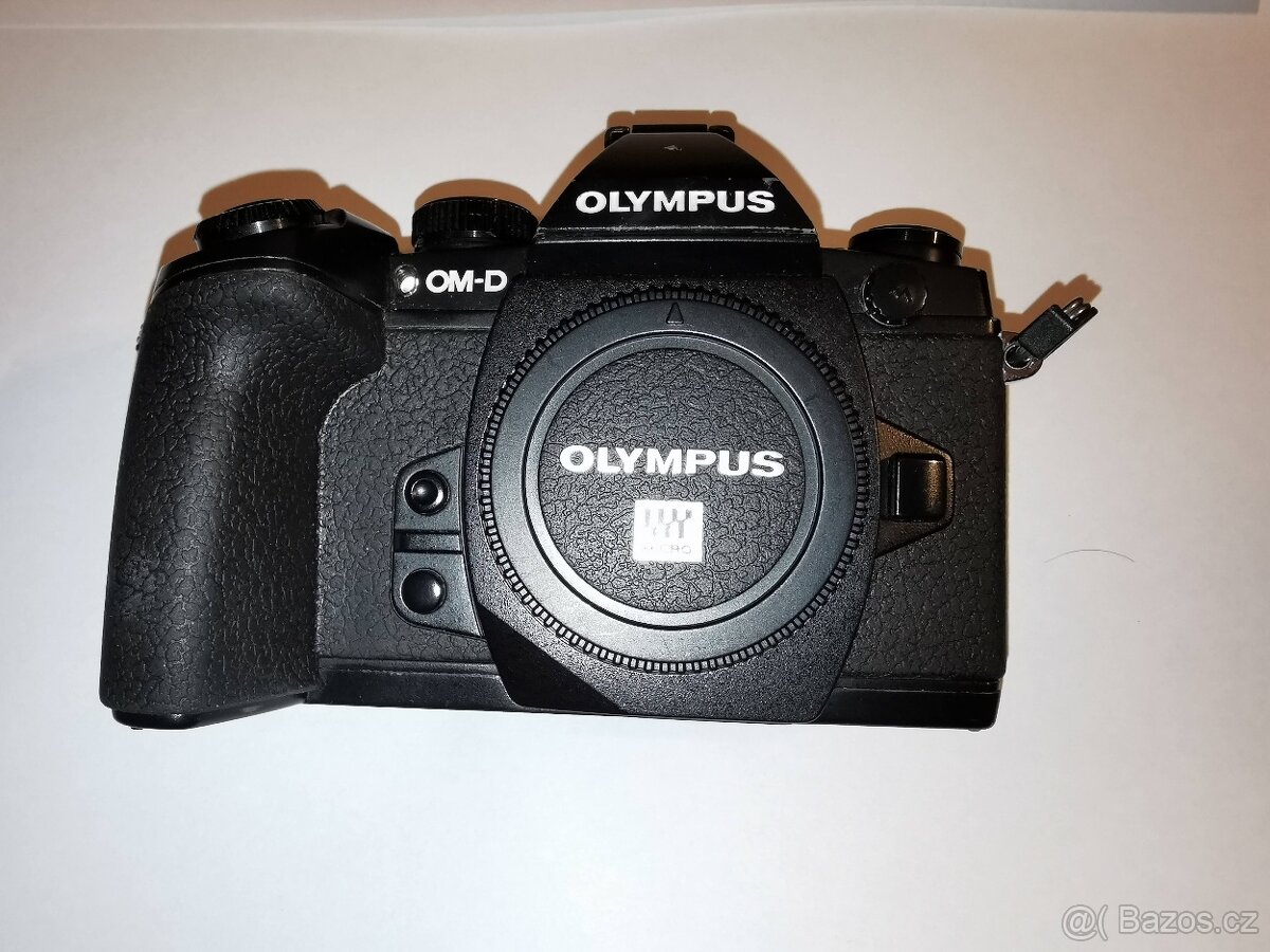 Olympus OM-D M1