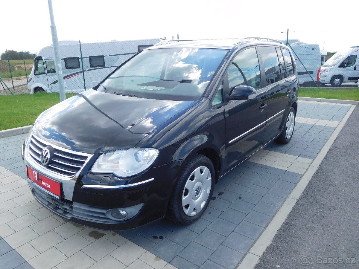 Volkswagen Touran 1.4 TSi, 103 kW, Aut. Klima