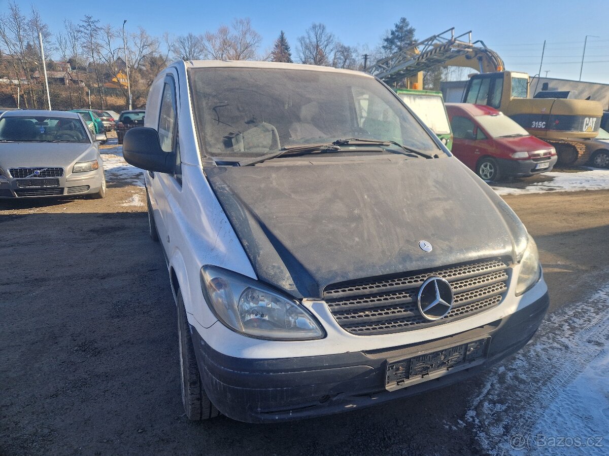 MERCEDES BENZ a model VITO 111 CDI