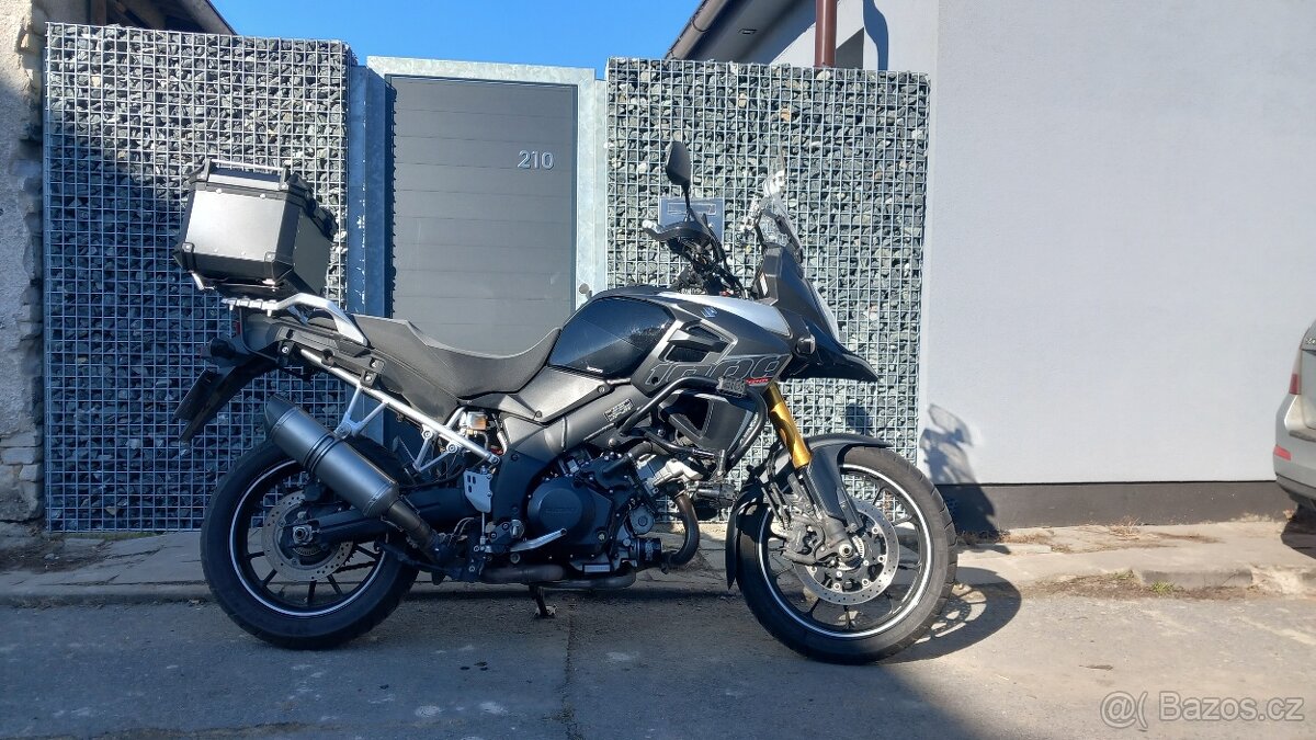 Suzuki V-strom 1000 r.v. 2015 V strom