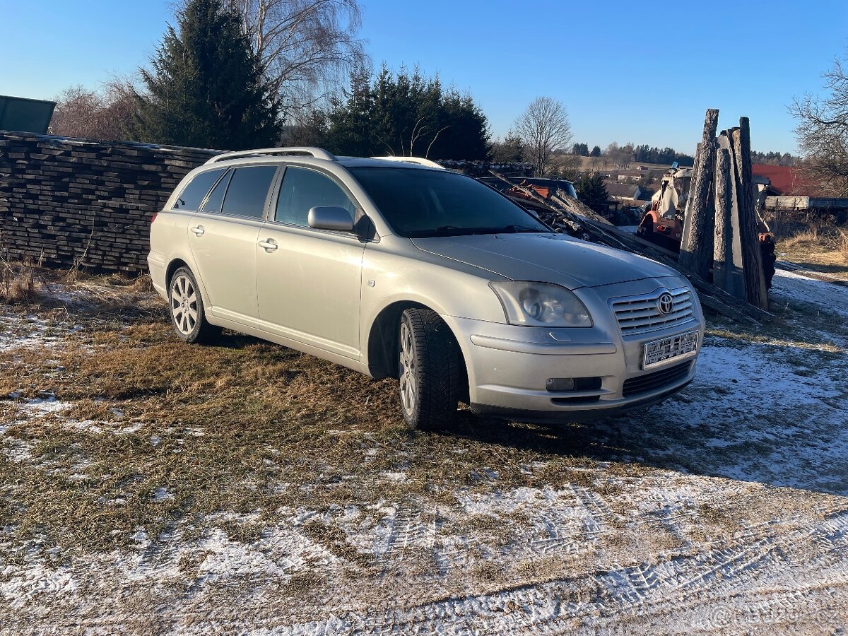 Náhradní díly Toyota Avensis T25 2.0 d4d 85kw