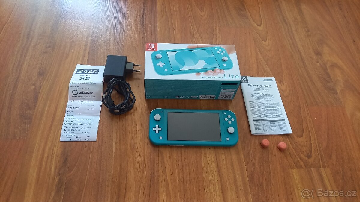 Nintendo Switch Lite v záruce