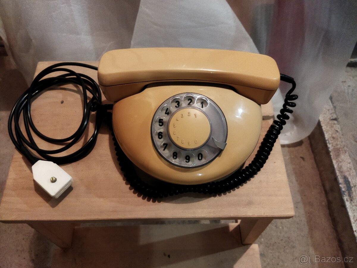 Retro telefon.