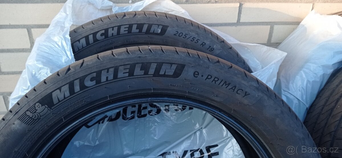 205/55/R19 Michelin