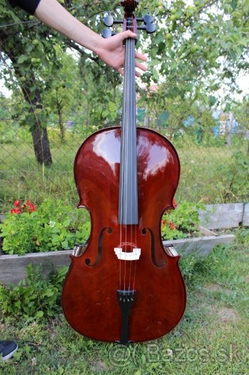 Celomasivní violoncello 7/8