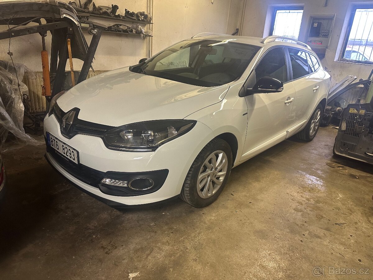 Renault Megane III 1.6 81kw najeto jen 25tkm