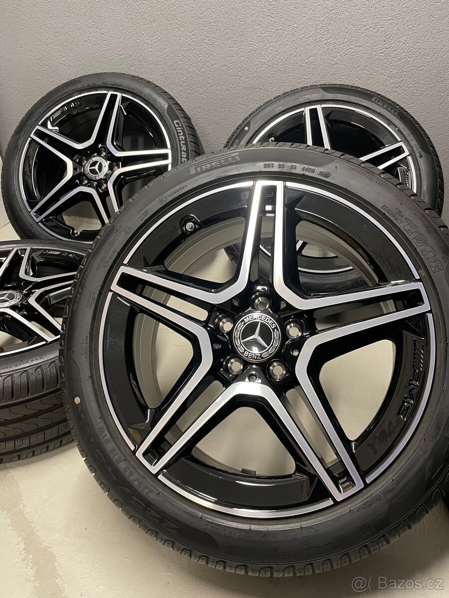 Original nové Mercedes A CLA a177 AMG r18 5x112