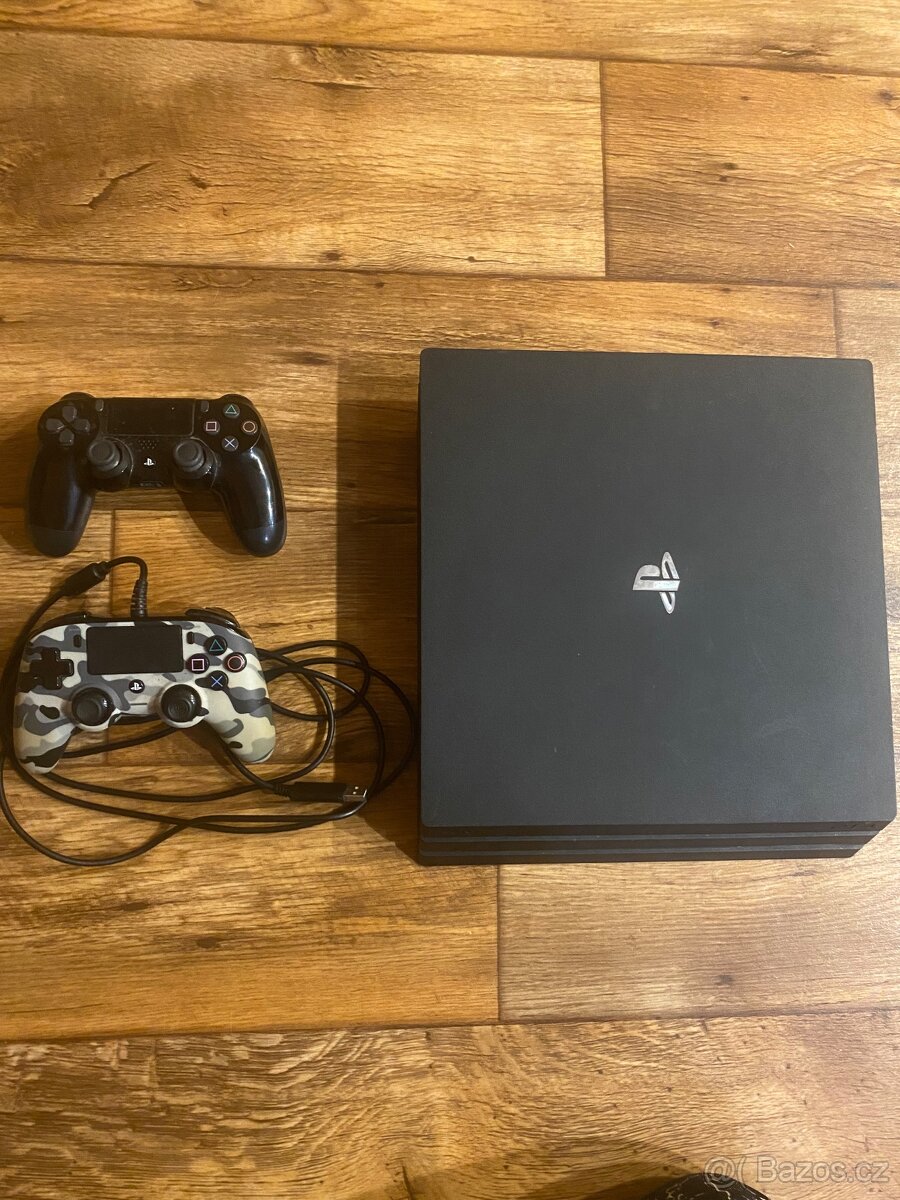 Ps4 pro + dva ovladace a 450 her