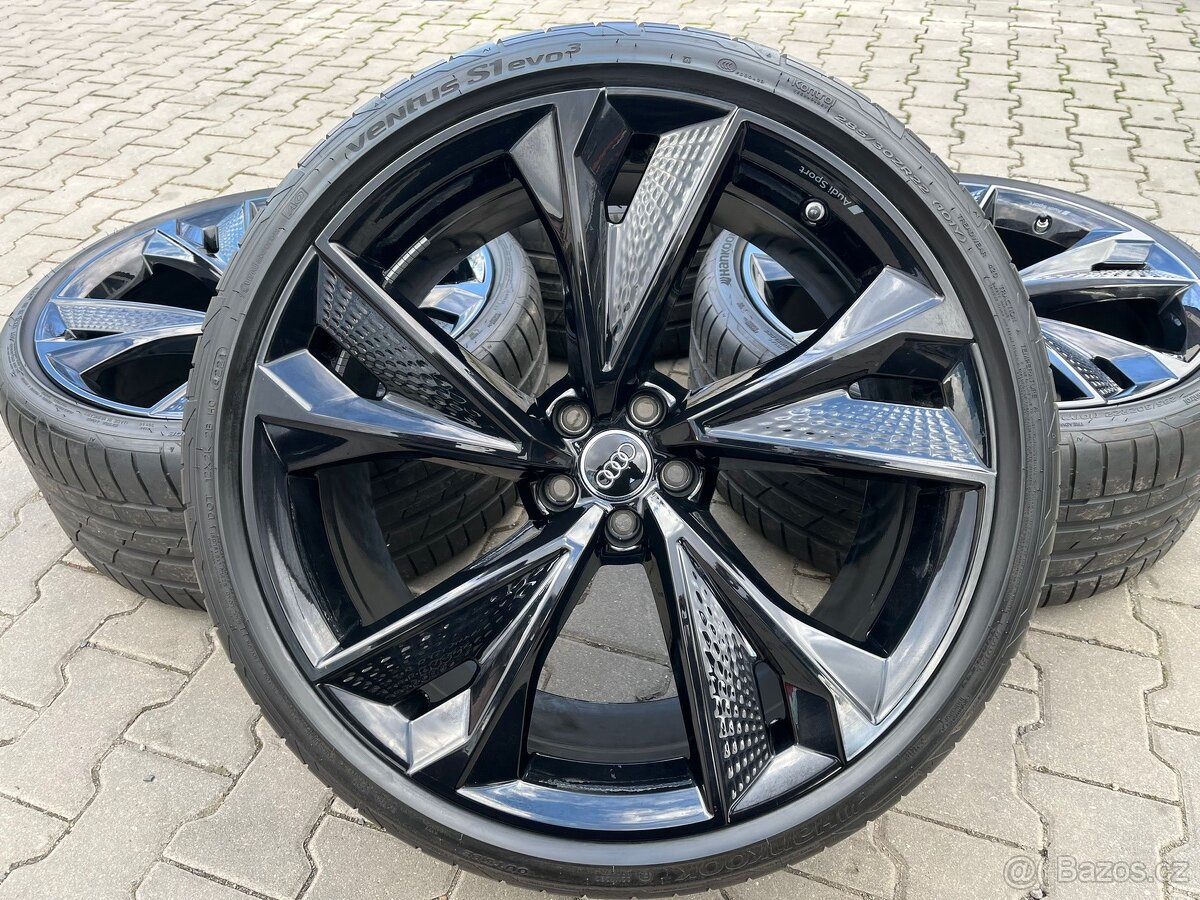 Audi RS6, RS7 kola 22" letní, DPH