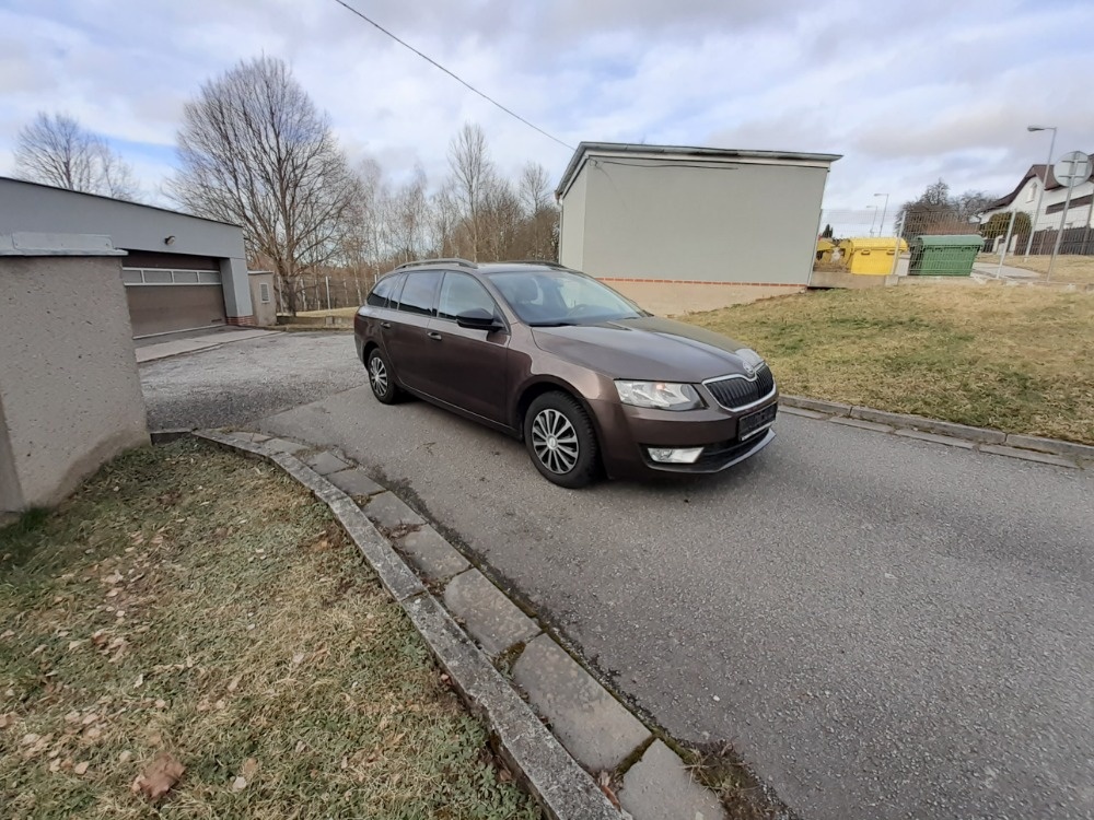 Škoda octavia 3 combi  1.2 TSI ,serviska