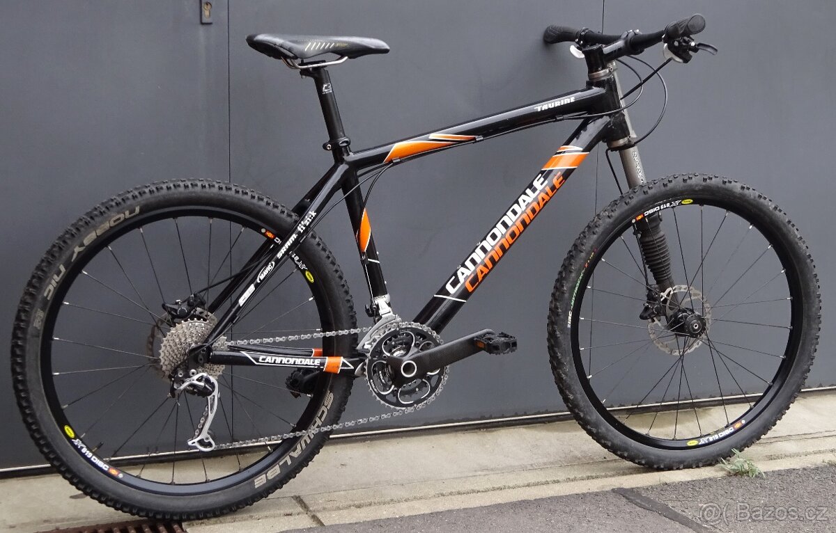 Cannondale Taurine 9,3 kg, fullcarbon, Lefty, vel. M/L