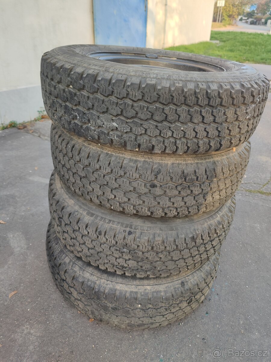 Goodyear Wrangler , Pirelli Scorpion A/T