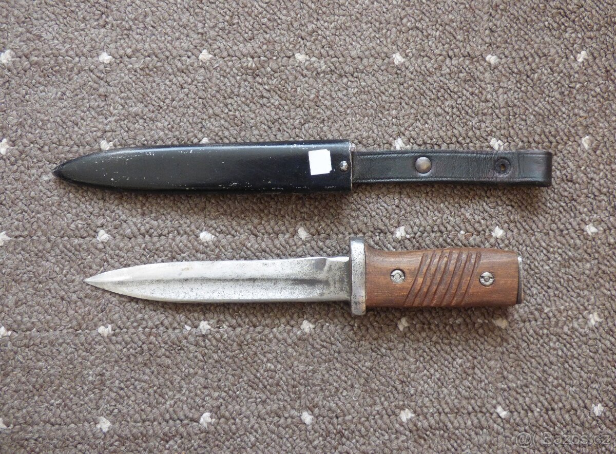 Bulharský útočný nůž vz. 1953 - Bodák Mauser
