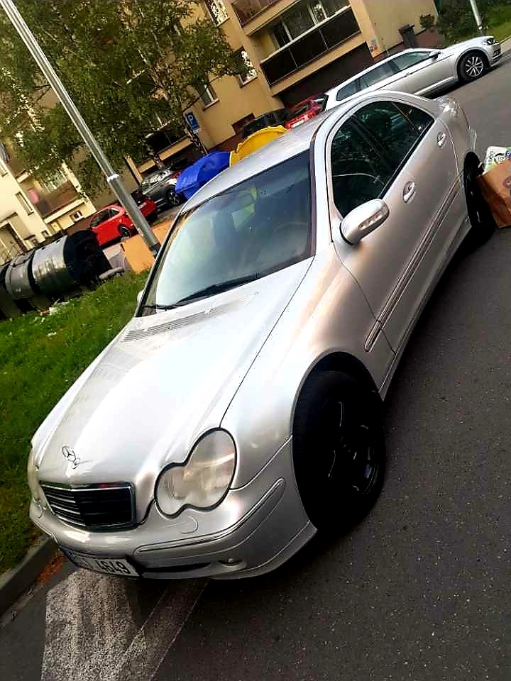 mercedes benz c270