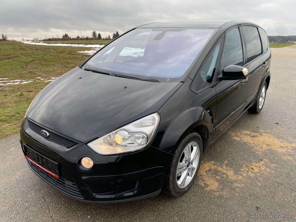 Ford S-MAX 2.3i klima+alu.kola+Automat