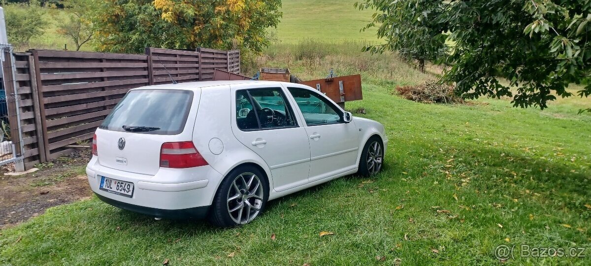 Golf 4