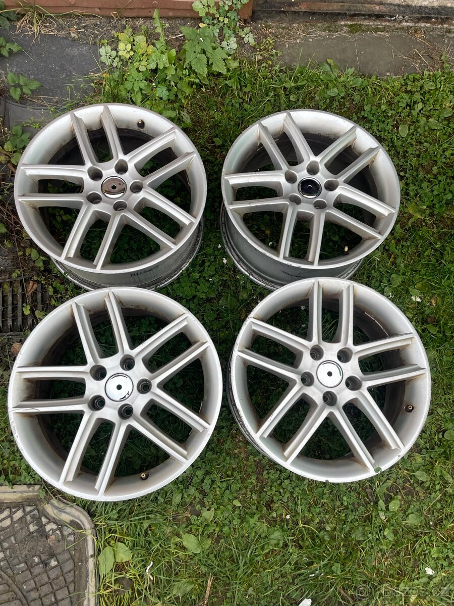 5x112 17 alu kola. zachovalem stavu Audi Seat Vw Škoda......