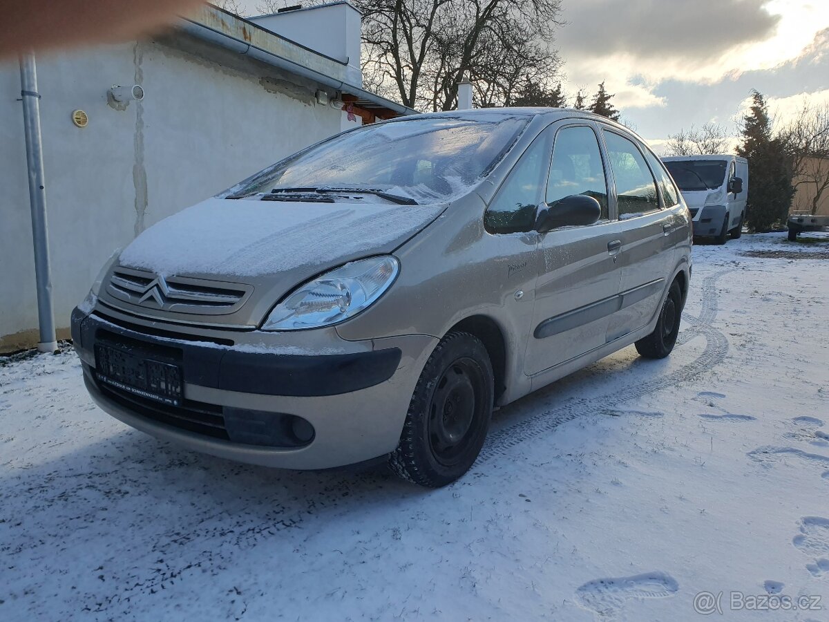 Citroën Xsara Picasso 1.6i benzín