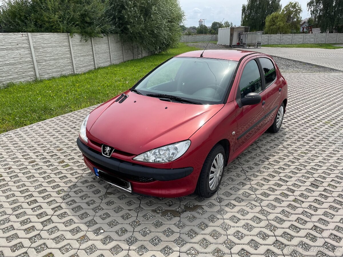 Peugeot 206 najeto 171 507 km