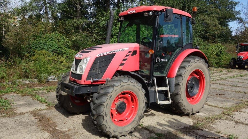 Kolový traktor Zetor Proxima CL 80