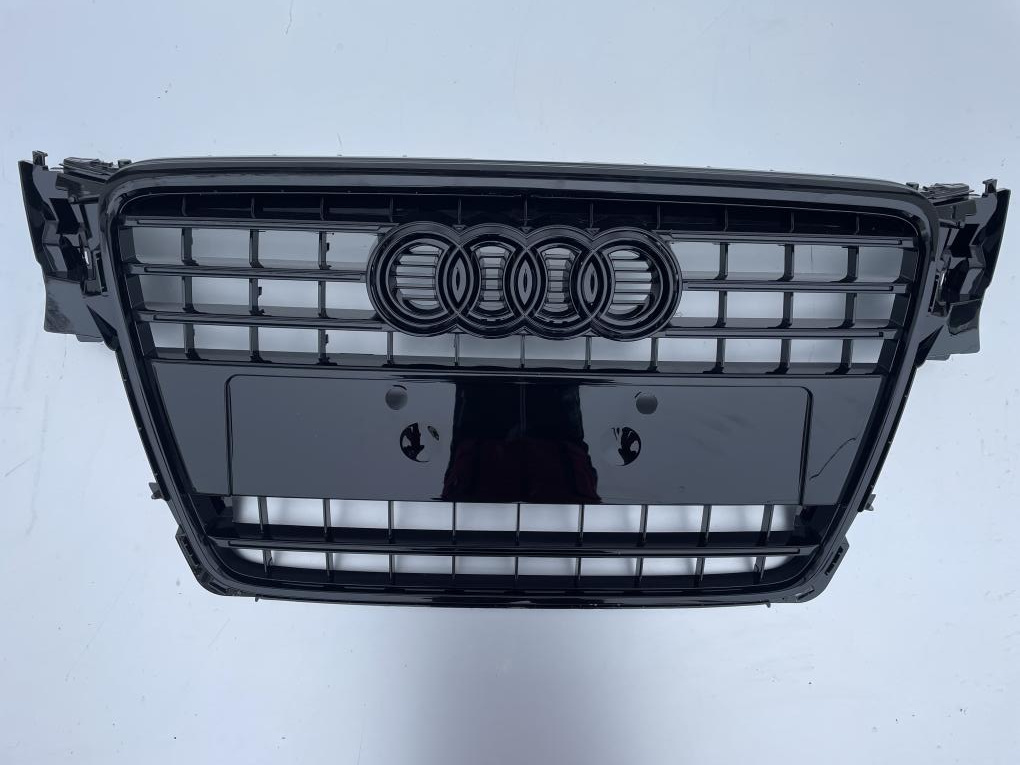 AUDI A4 B8 8K - maska (grill) předního nárazníku