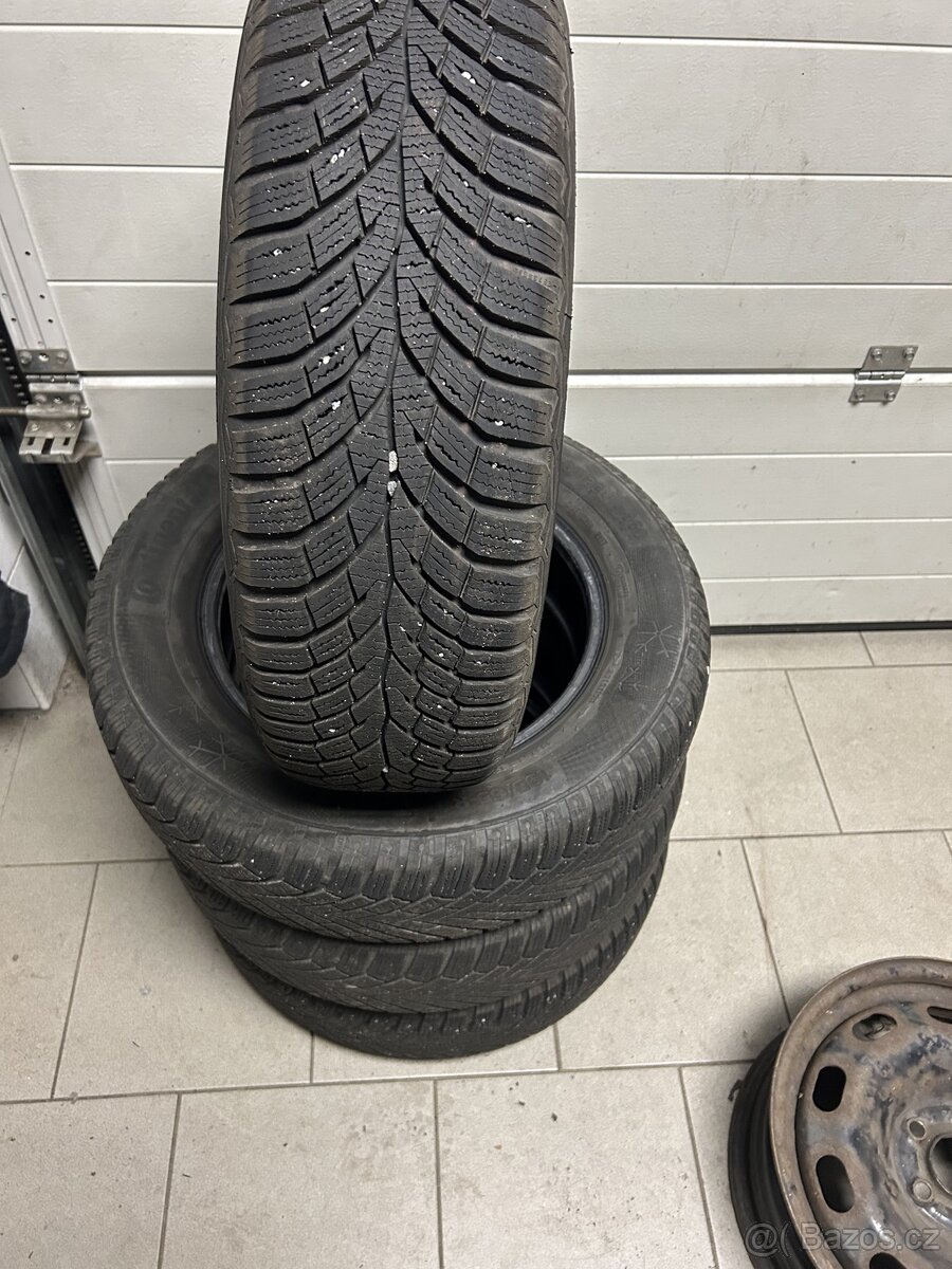 195/65 R15 T Continental WinterContact zimní pneu