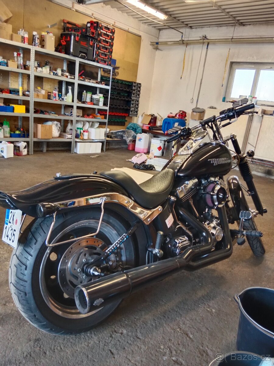 Harley Davidson Softail custom