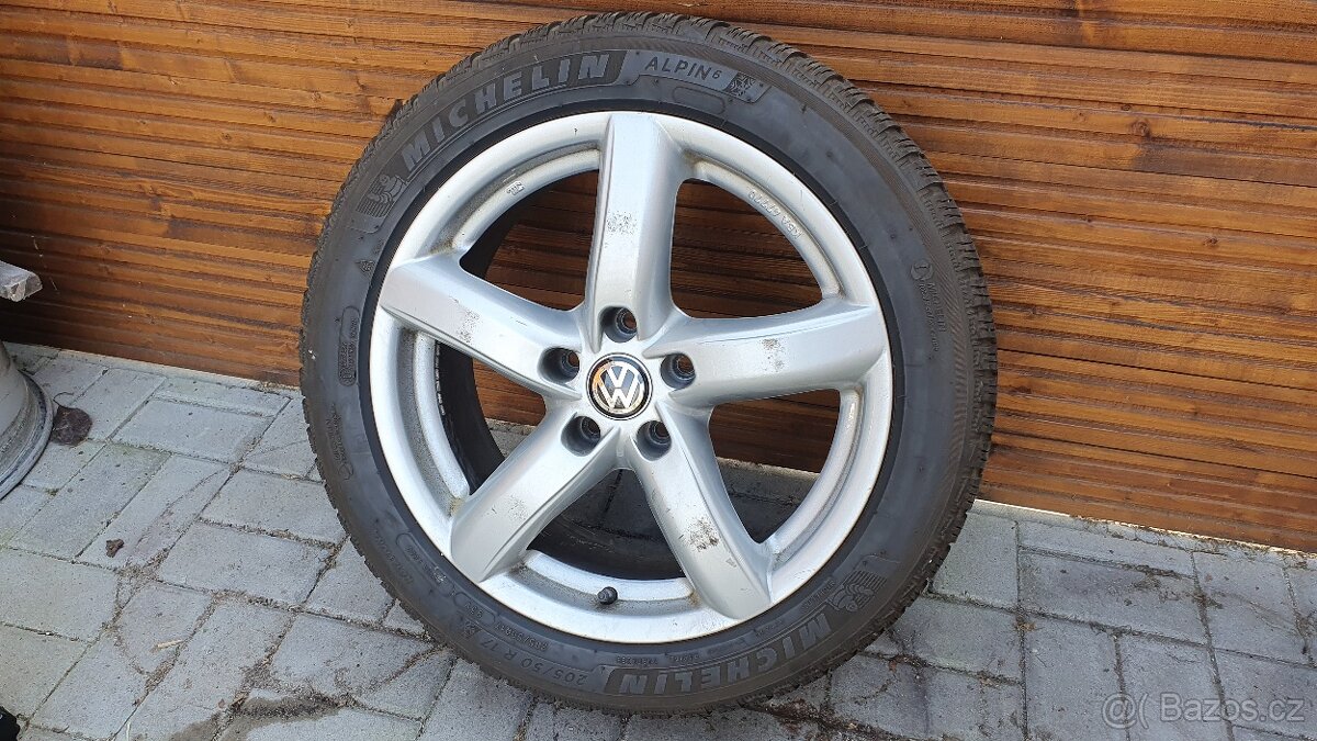 Zimní Sada Alu Kola 5x112 205/50 R17 Octavia Golf Touran