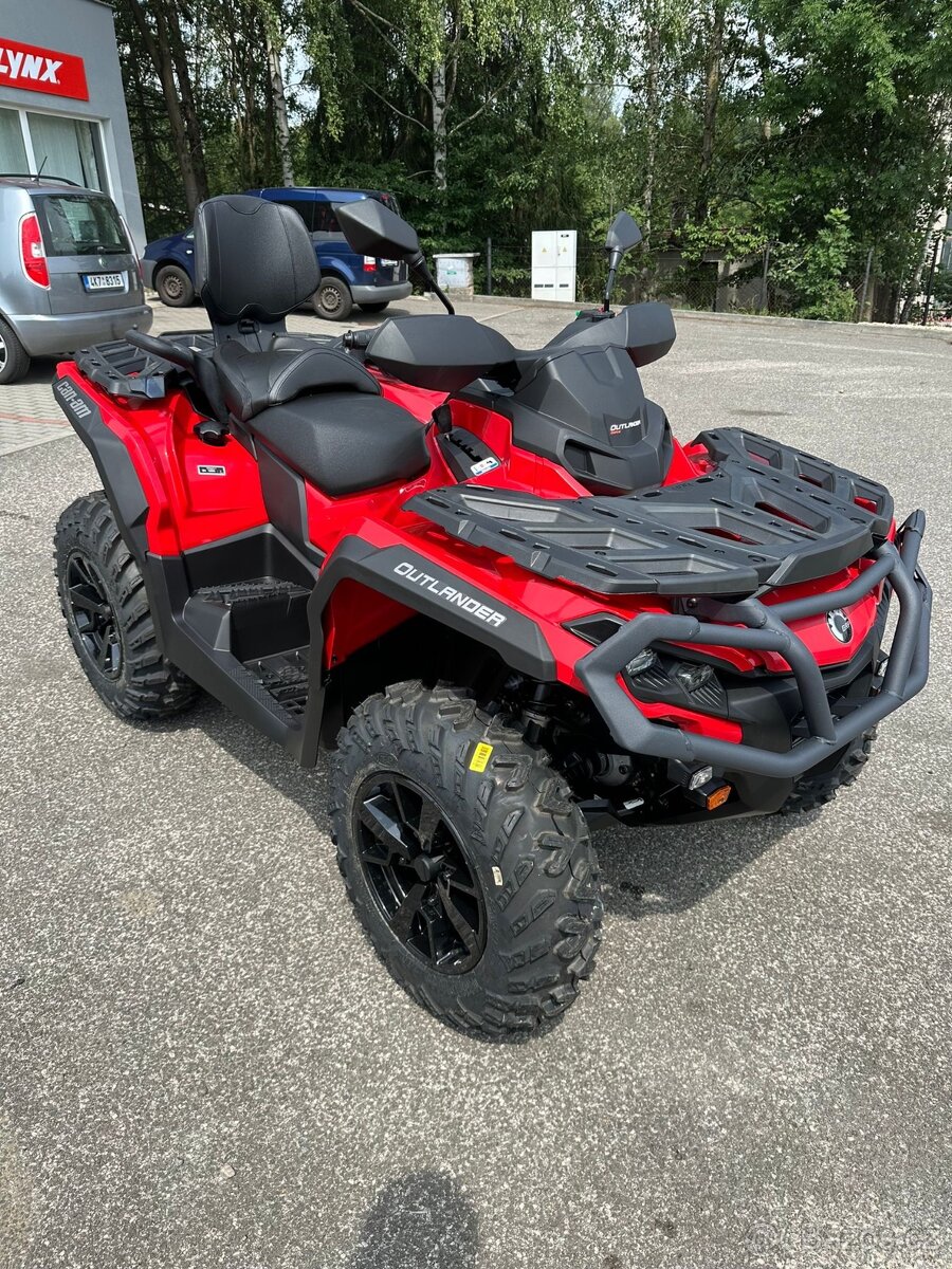 AKCE - Can Am Outlander 1000 Max DPS model 2024