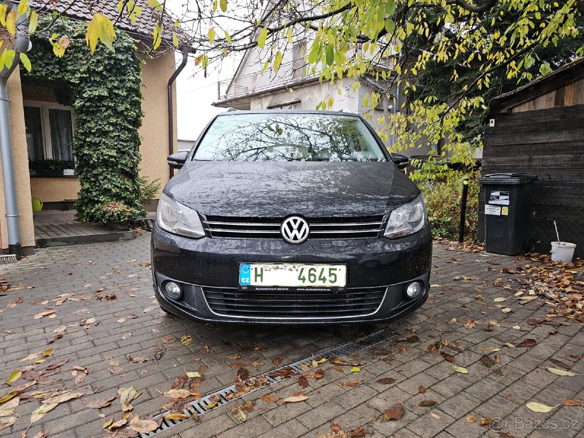 Volkswagen Touran 1.4 Tsi,7 míst