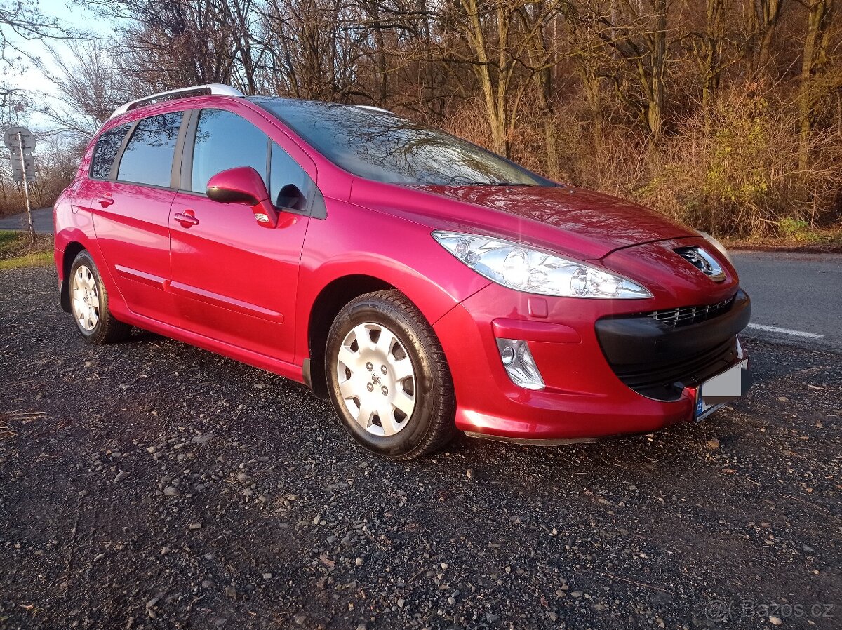 Peugeot 308 SW 1.6hdi 80kw rv 2010. Koupeno v ČR 2.maj