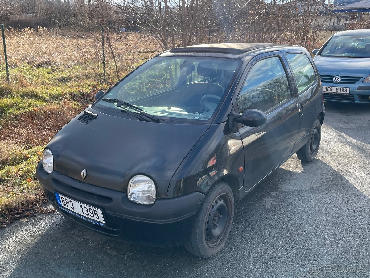 Renault Twingo 1.2 43kw shrnovací střecha