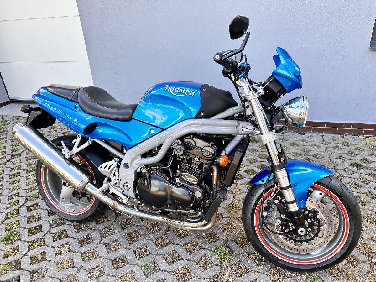 Triumph speed triple 955i