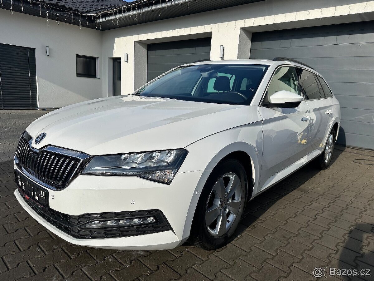 Škoda Superb 3 2Tdi dost 150PS m.r.2021 full led světla navi