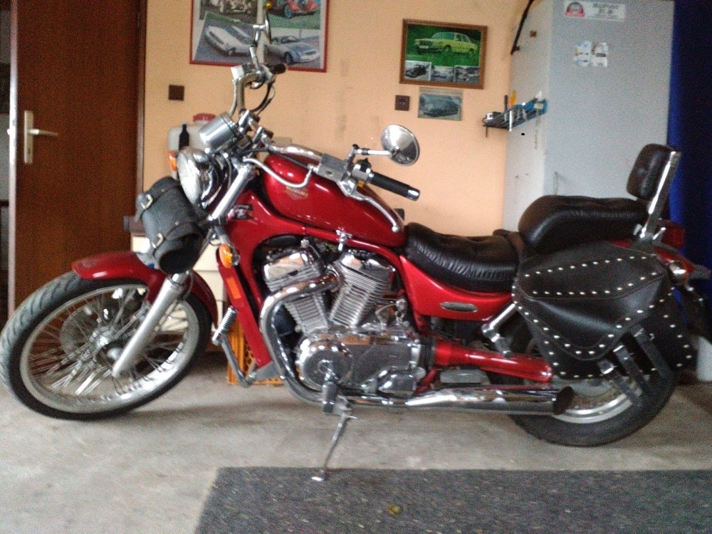 Suzuki Intruder VS 800 GL