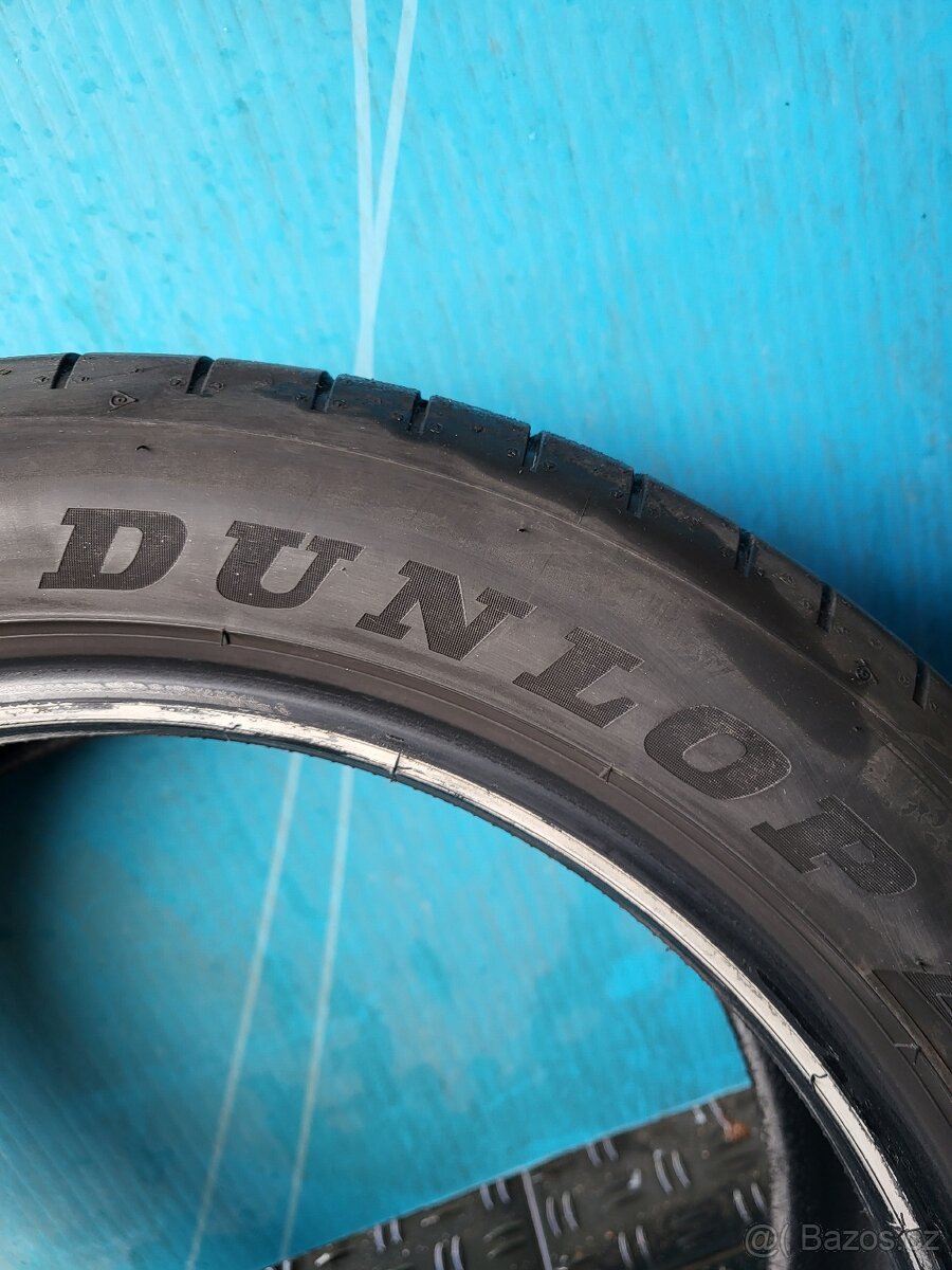 Letní pneu Dunlop 245/45/18