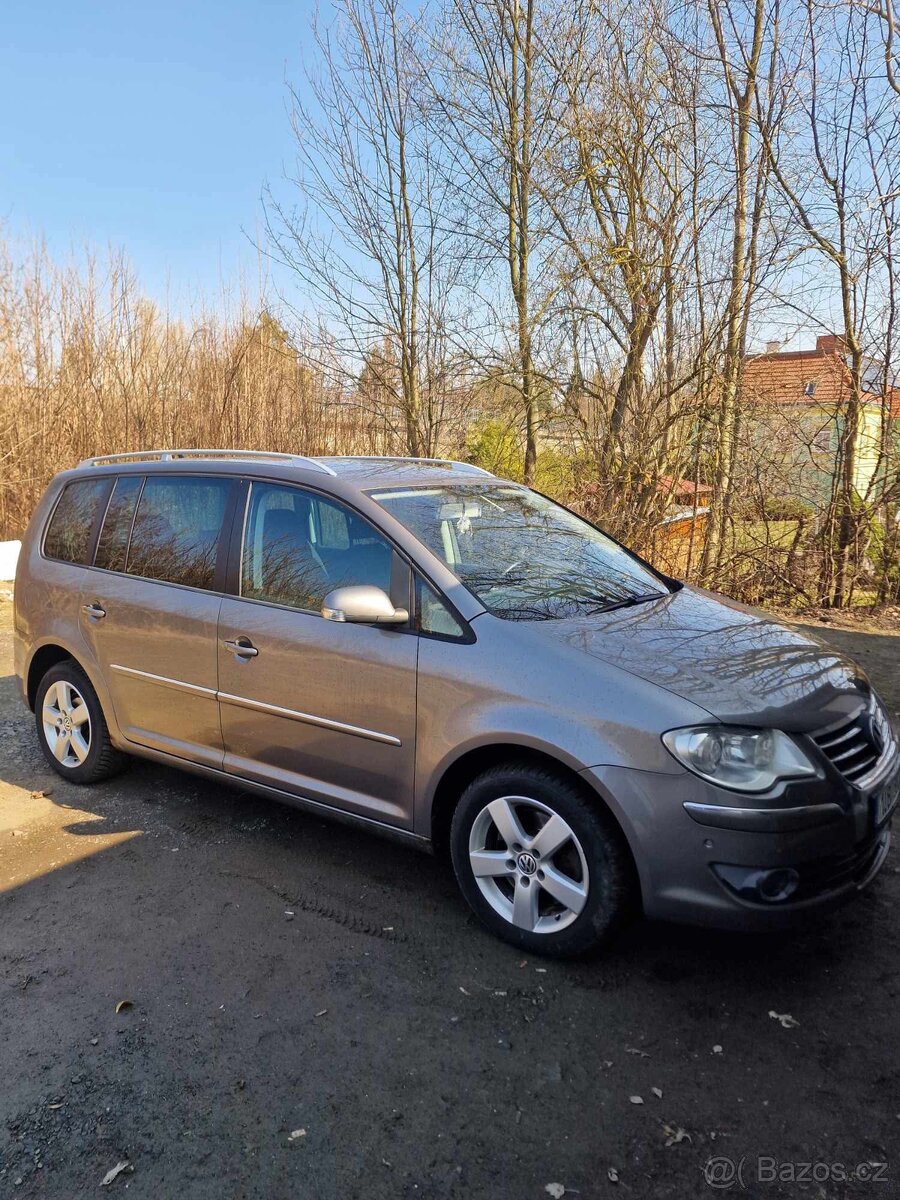 Volkswagen Touran DSG