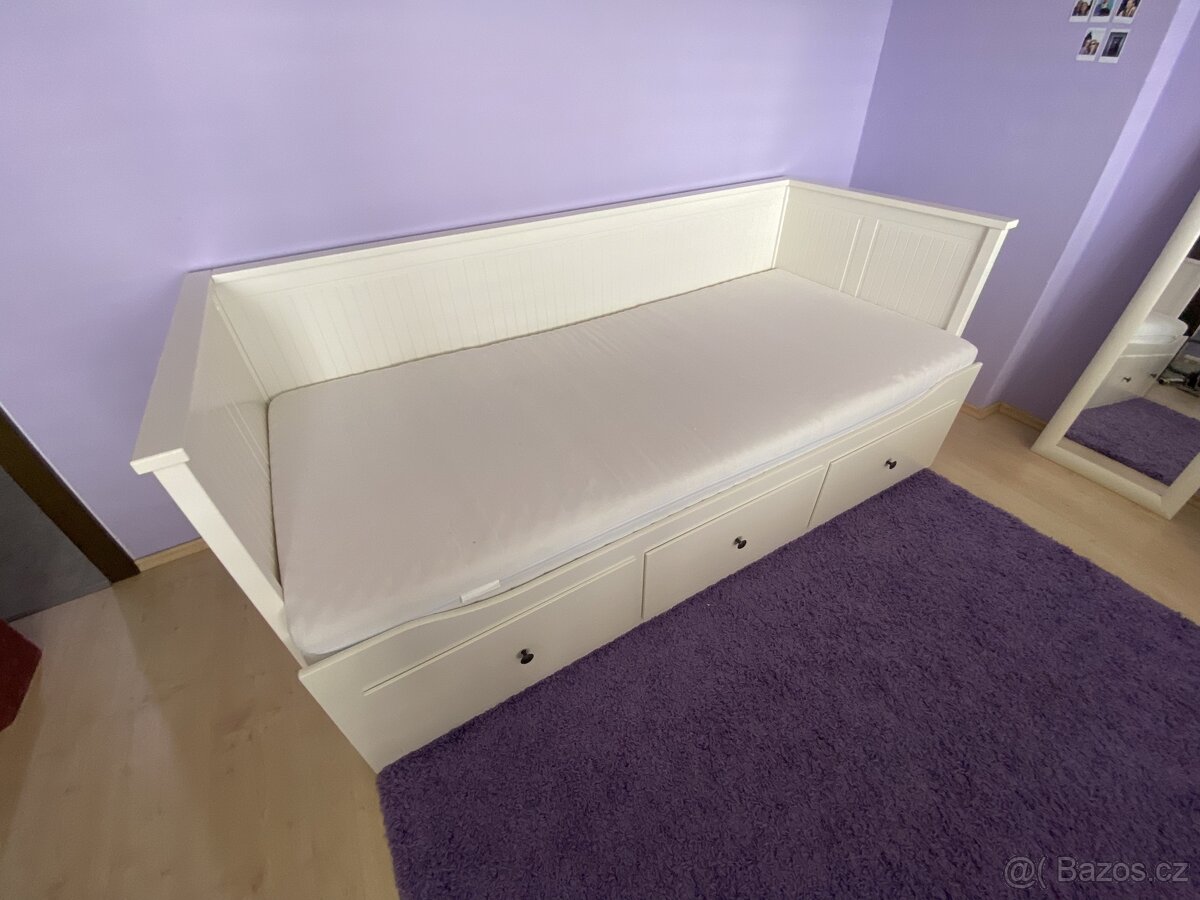 Ikea HEMNES rozkládací postel