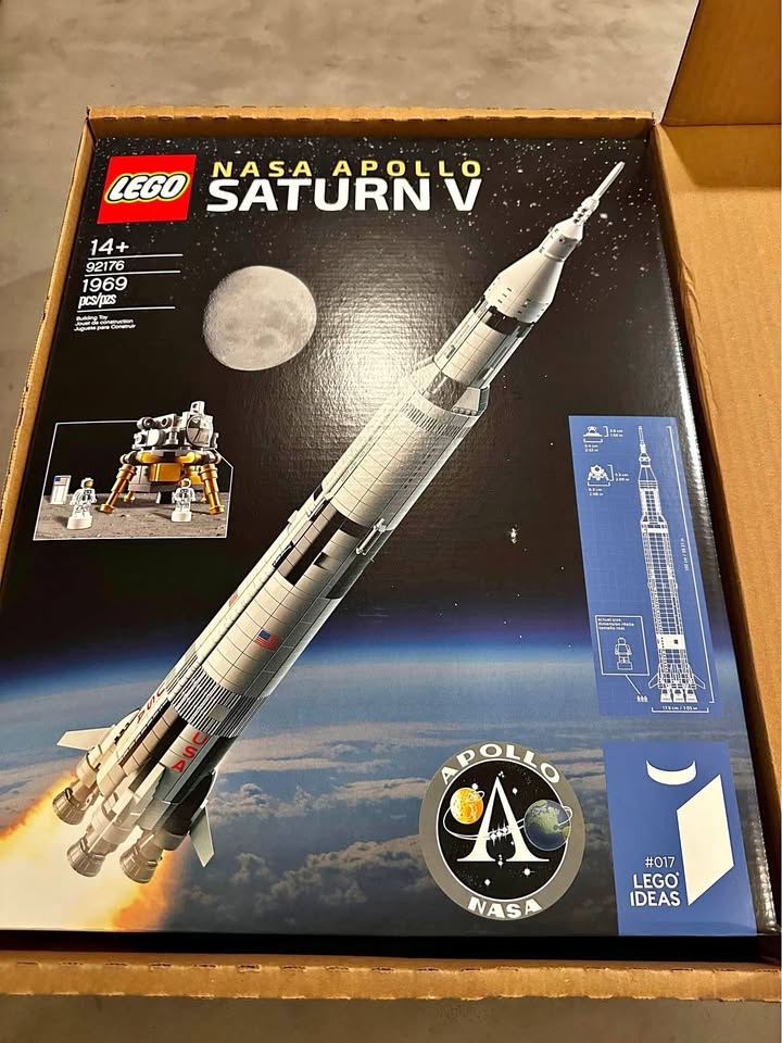 Lego Ideas 92176 Aspollo Saturn V