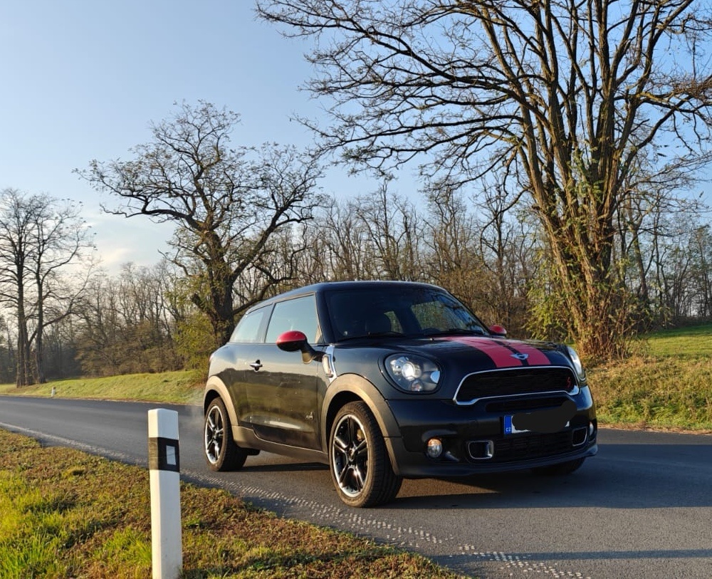 Prodám Mini cooper S, r61 paceman 4x4