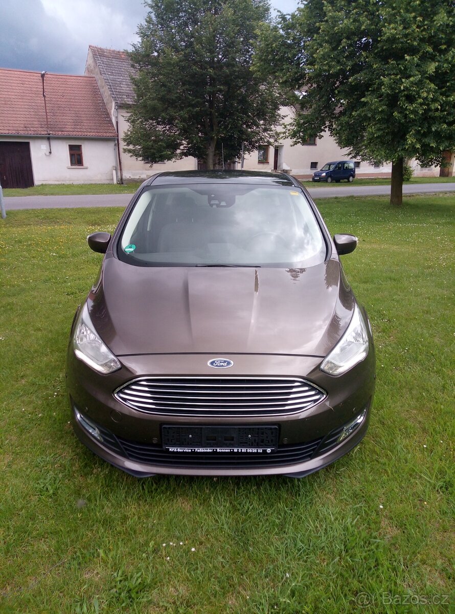 Ford C-max 2.0tdci 110kw rok 2015 Titanium  Sync