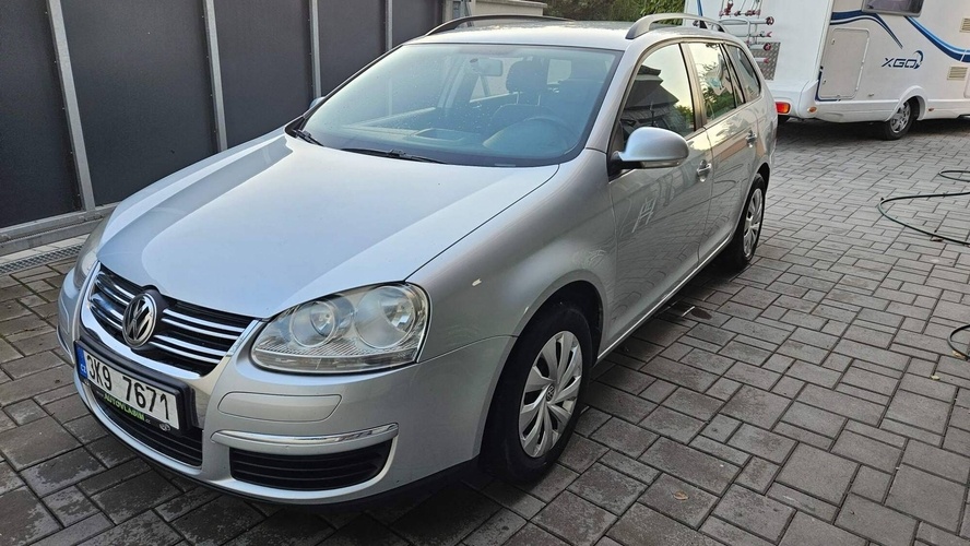 VW Golf V 1.9 TDI 2009, klima, kamera, navi, tažné STK 5/26