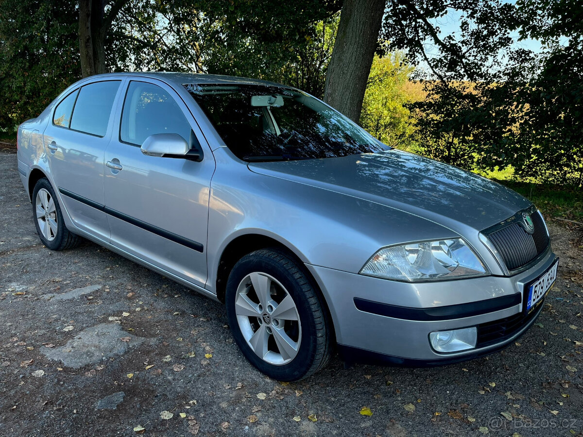 Škoda Octavia II 1.6 MPi 75kW Elegance 2008