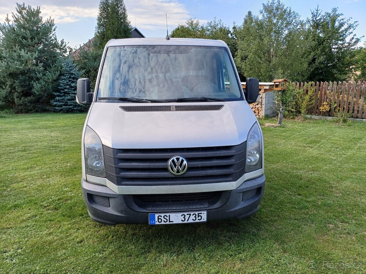 VW CRAFTER 2.0TDI 120 kW - odtahový speciál. Rok 2013