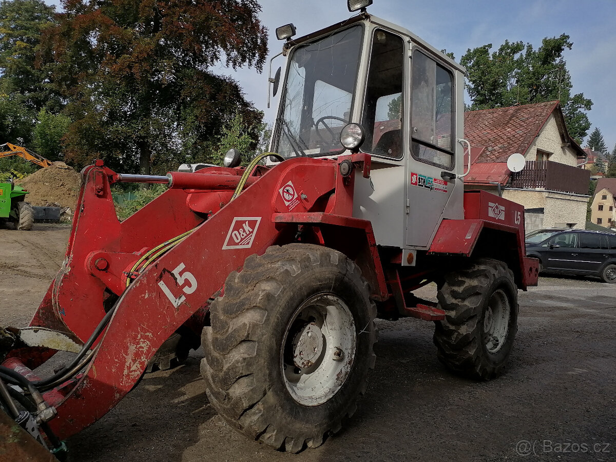 Kloubový nakladač O&K L5, hmotnost 4500 kg,pohon 4x4,samosvo