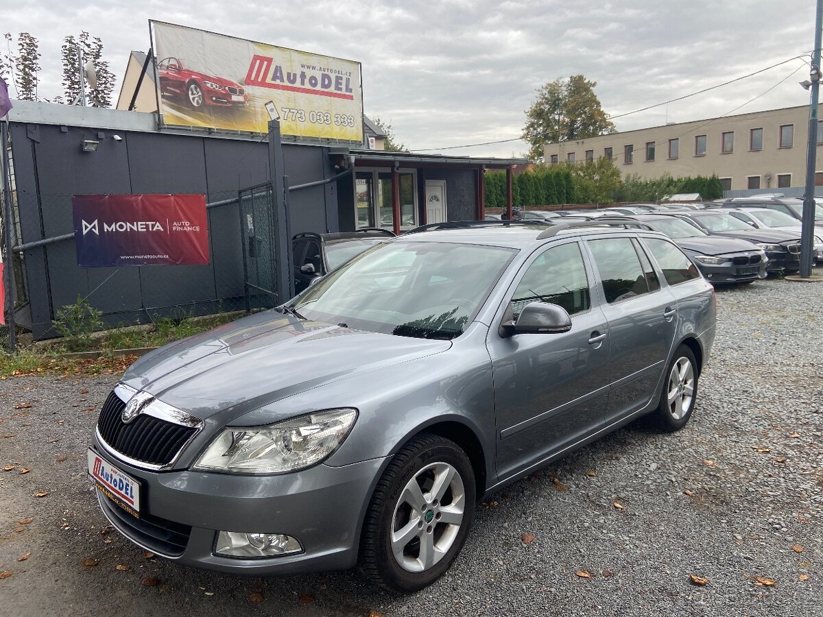 Škoda Octavia 1.4 TSi Výhřev,ALU,Senzory