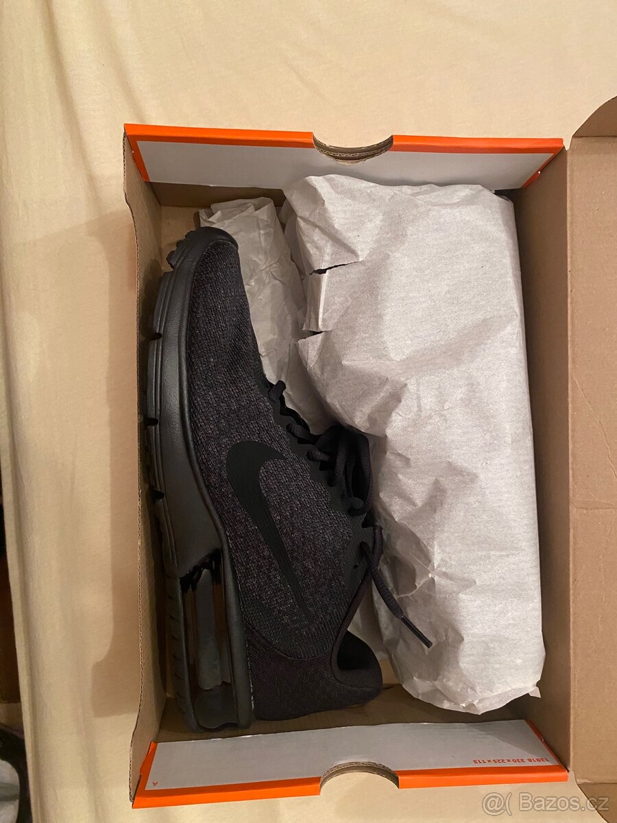 Boty Nike AirMax vel 44.5, rok 2019